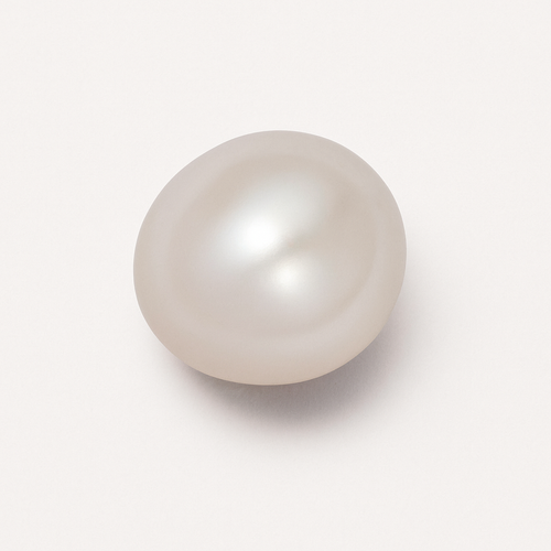 JUNE BIRTHSTONE PEARL CHARM